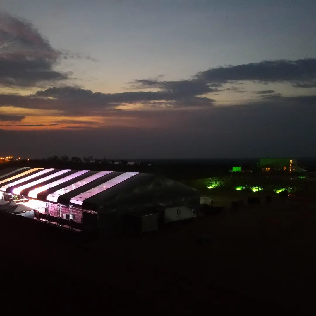 Montagem de estrutura de evento
